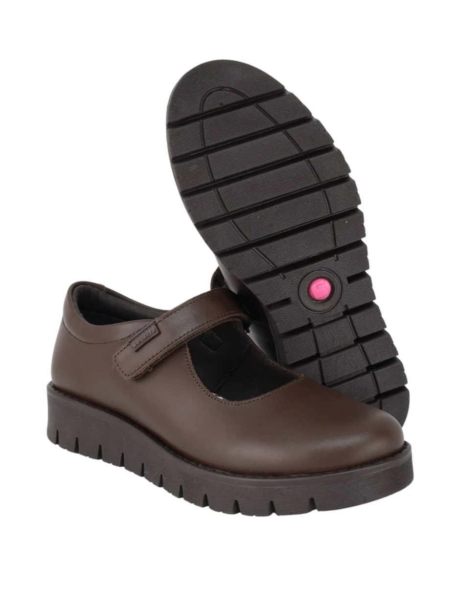 Zapato Coqueta Escolar Suela Rayada Con Velcro Cafés para Niña
