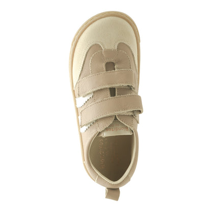 Zapato Deportivo Barefoot Blanditos Color Arena Para Niña