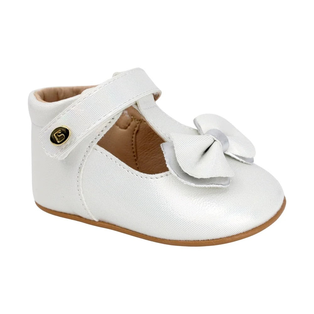 ZAPATO PERLA PARA BEBE SIN SUELA CHAROL MOÑO
