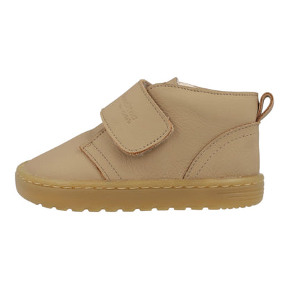 Zapato Deportivo Barefoot Blanditos Color Arena  Para Niña