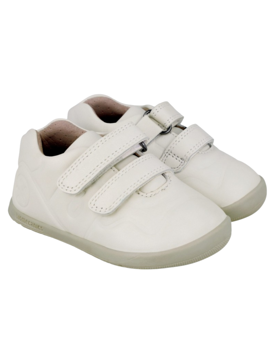 Zapato Barefoot Biomecanics Marfil Velcros con  Dos para Bebe