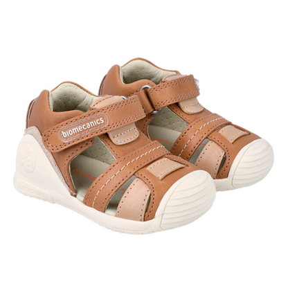 Sandalia  Velcro Biomecanics