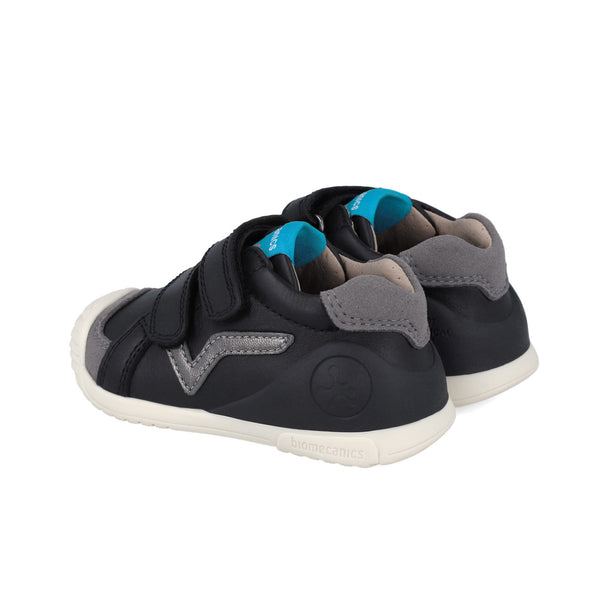 Biomecanics Zapato Negro de Niño