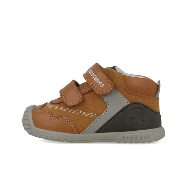 Biomecanics Zapato de Niño Café