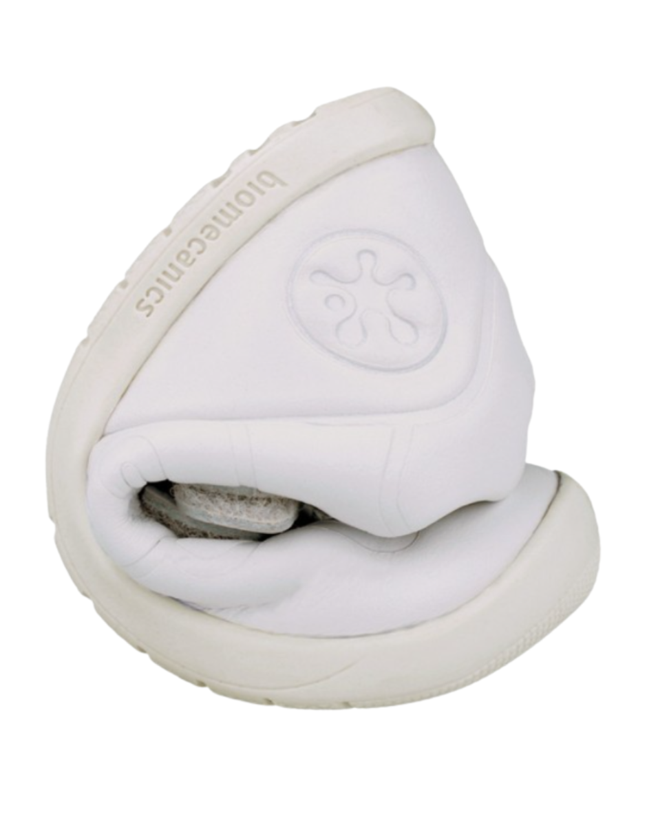 Zapato Barefoot Biomecanics Marfil Velcros con  Dos para Bebe