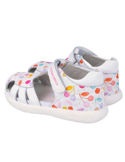 Sandalia Biomecanics Blanco con Puntera Velcro y Estampado para Niña