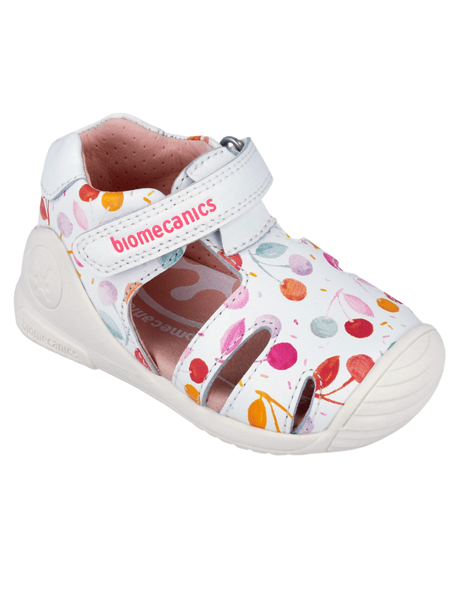 Sandalia Biomecanics Blanco con Estampado de Cerezas para Bebé