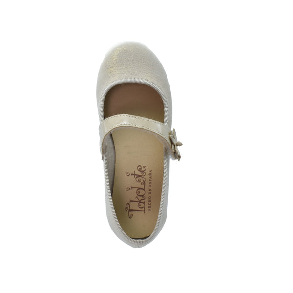 Zapatos Tokolate Color Perla con Velcro y Flor Decorativa  para Niña