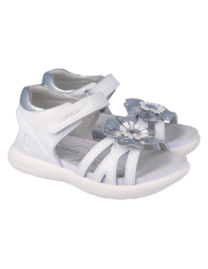Sandalia Biomecanics Blanco con Velcro y Flor para Niña