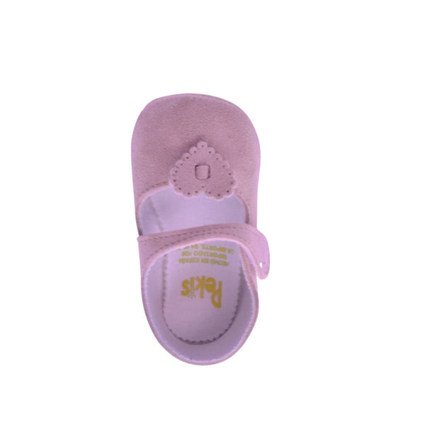 Zapatos Pekis en Ante Rosa con Corazón Troquelado para Bebé