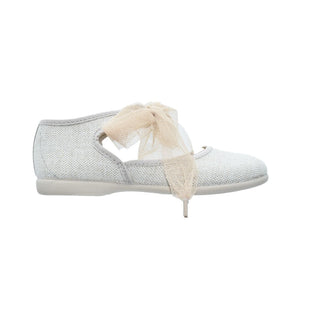 Zapatos de niña en lino con moño de tul crudo – Tokolate