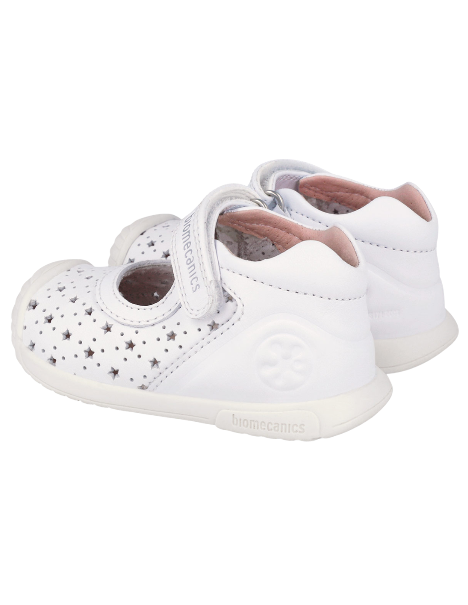 Zapato Biomecanics Blanco Calado de Mercedes para Bebé