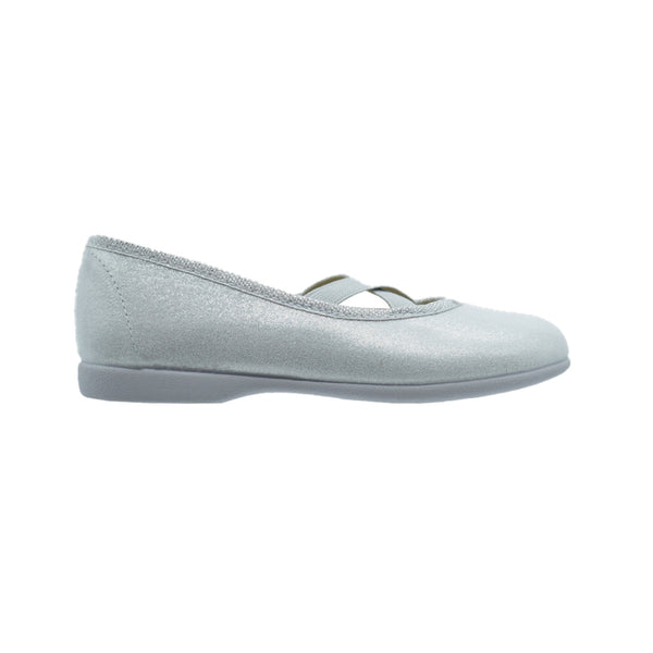 Zapato de niña tipo salón en color plata con elásticos – Pekis