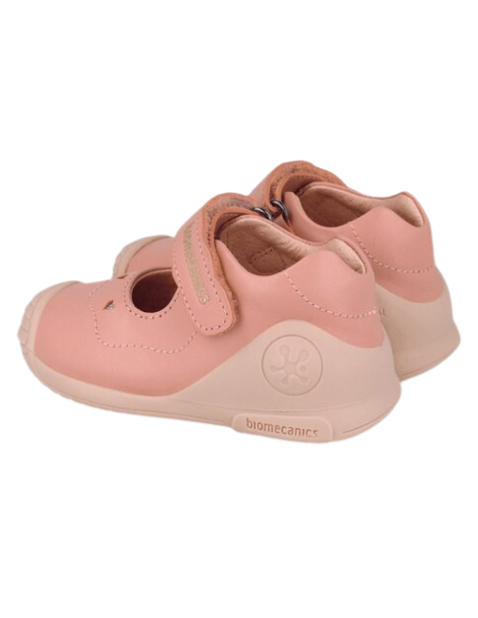 Zapato Biomecanics Mercedes Corazones Rosas para Niña