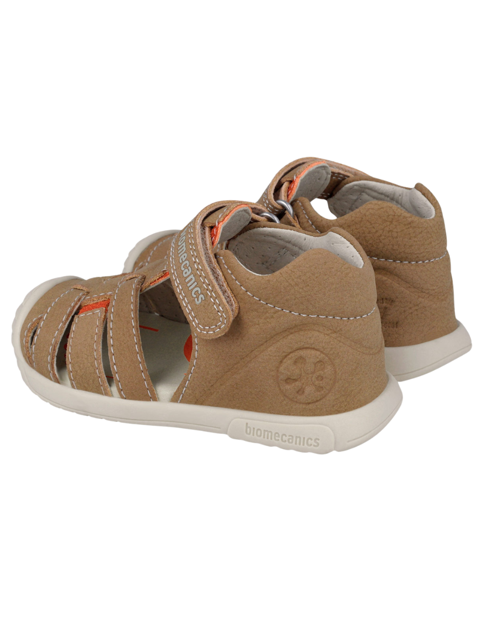 Sandalia Biomecanics Natural con Velcro y Tiras para Bebé