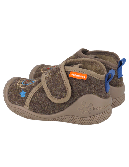 Pantufla Biomecanics Velcro Mascotas Fieltro Cafés para Niño