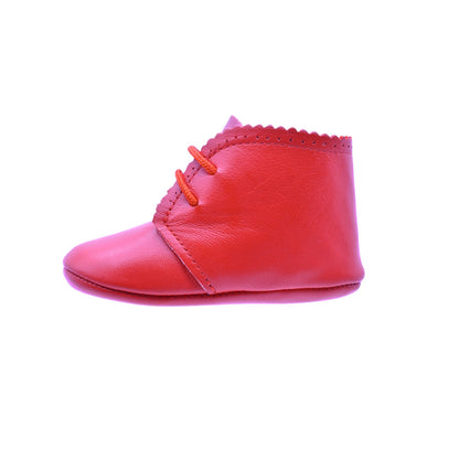 Botita de bebé en piel con agujeta – PEKIS