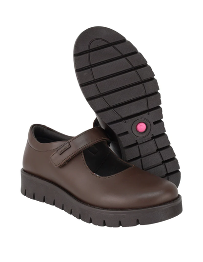 Zapato Coqueta Escolar Suela Rayada Con Velcro Cafés para Niña