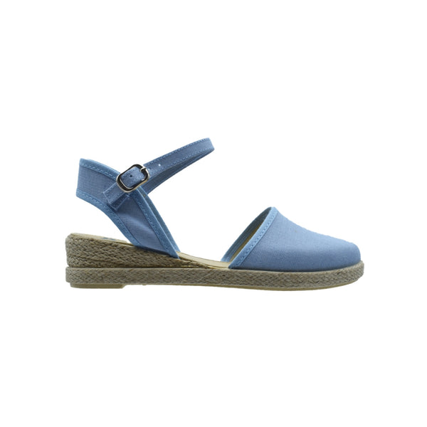 Zapato de niña tipo valenciana con cuña en lino celeste – Pekis