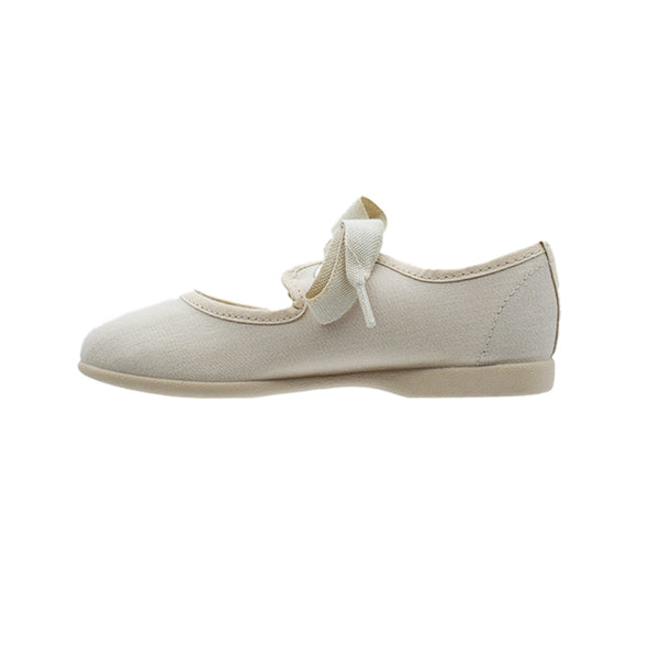 Zapato de niña con cintas en lona crudo – Pekis