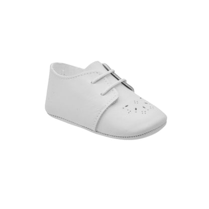 Zapato de bebé en piel blanca con agujeta – PEKIS