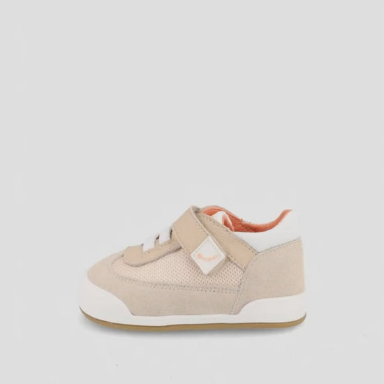 Zapato Barefoot Blanditos Agujeta Resorte Beige para Niño