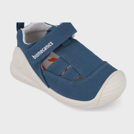 Sandalia Biomecanics Petrol con Velcro y Pique para Bebé